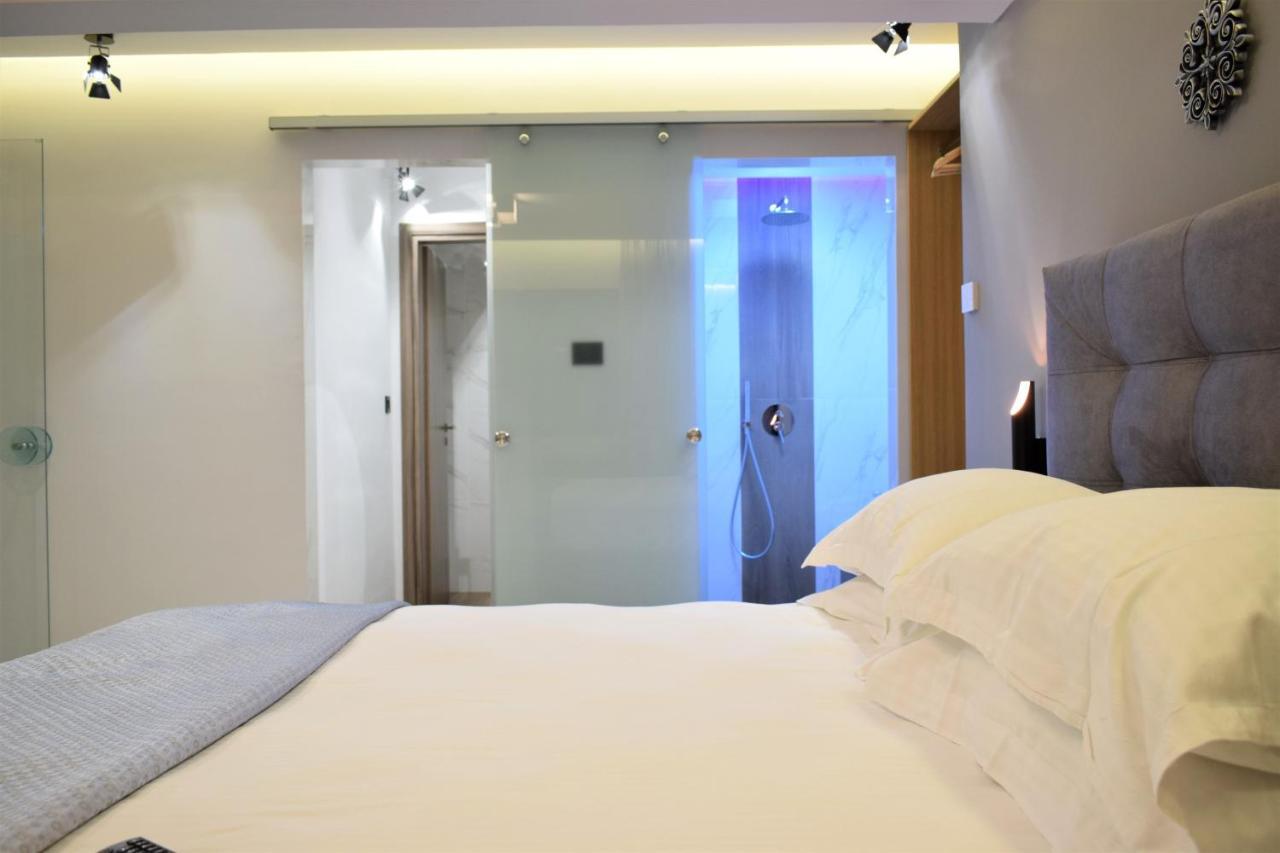 Beautiful People Suites Athens Acropolis View ภายนอก รูปภาพ
